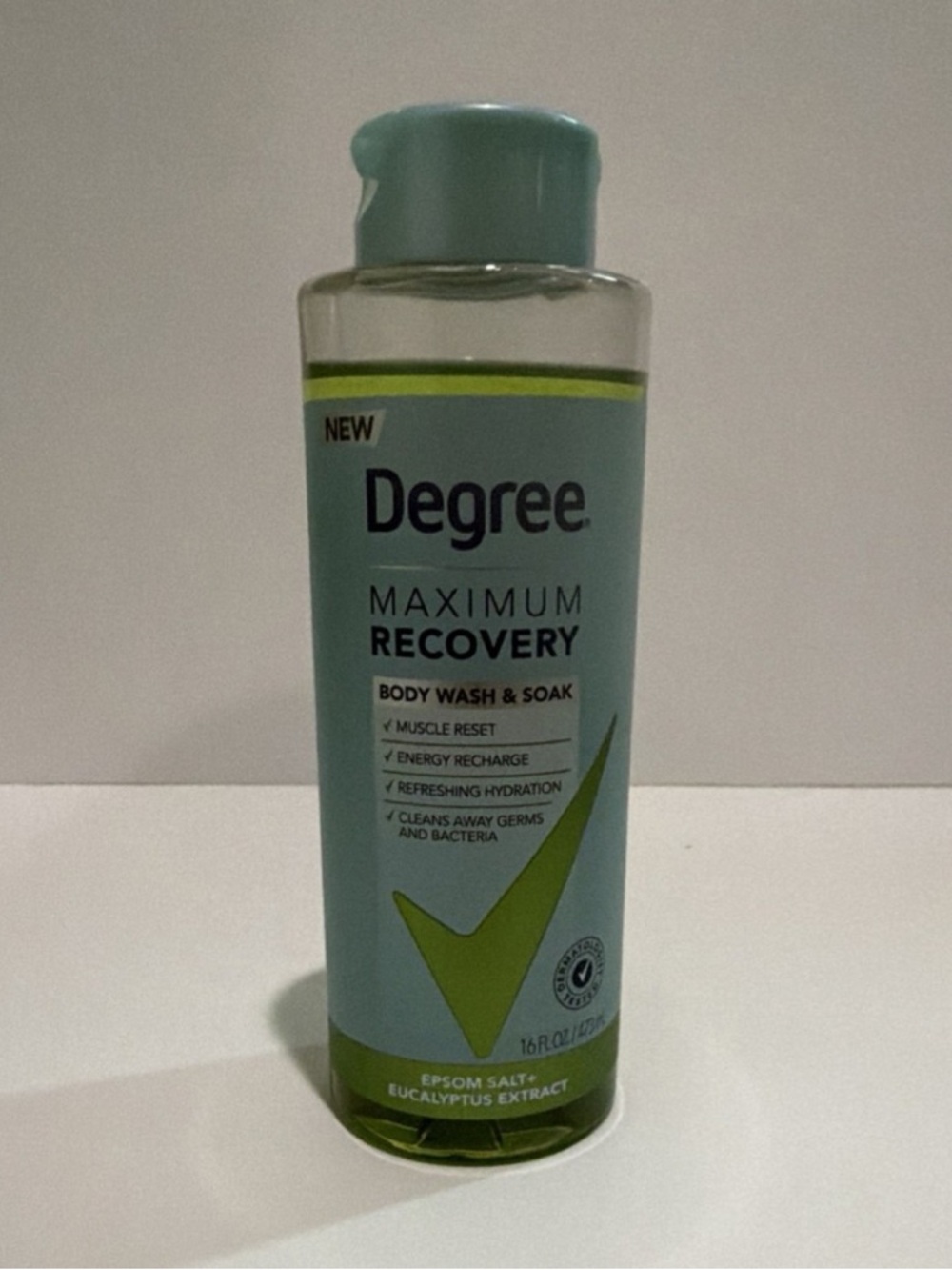 Degree Maximum Recovery Body Wash & Soak — Light Green
